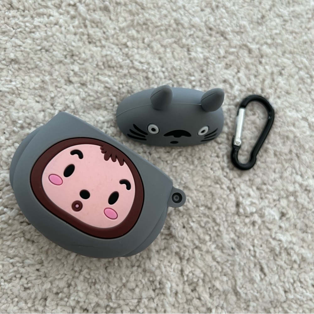 AirPod Gen 1/2 Protective Case - Picture 8 of 10